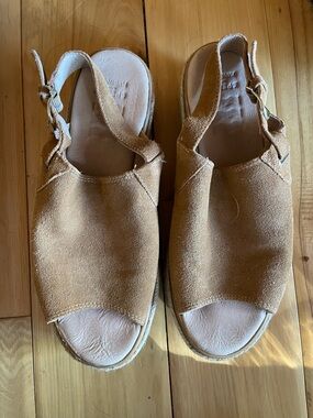 Sperry Tan Suede Open-Toe Slingback Mules